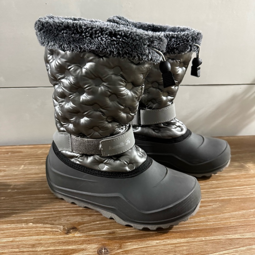 Kids Kamik Penny 3 Snow Boot Black & Silver Insulated Boots Size 6